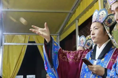 为什么要八字合婚？基本上都离不开这三点