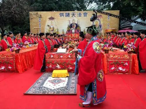老公怀疑我出轨 夫妻和合术挽回老公